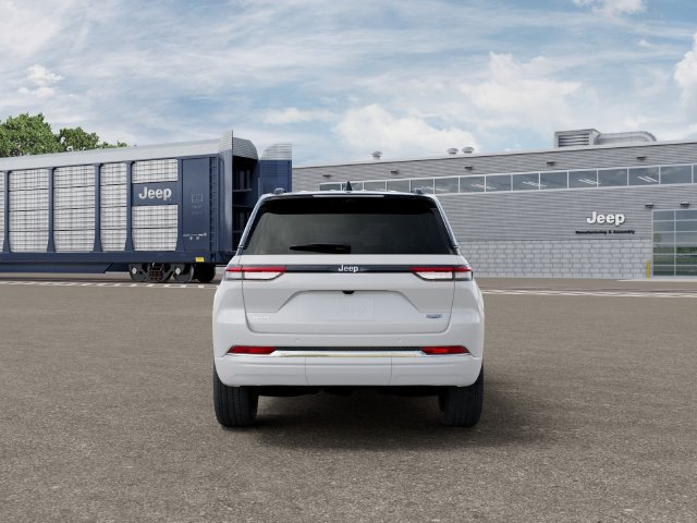New 2027 Jeep Grand Cherokee Summit AWD/4WD image 7