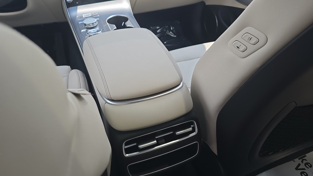 New 2026 Genesis GV70 2.5T Select AWD/4WD image 11