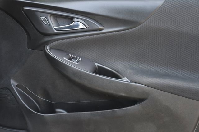 Used 2019 Chevrolet Malibu LS image 28