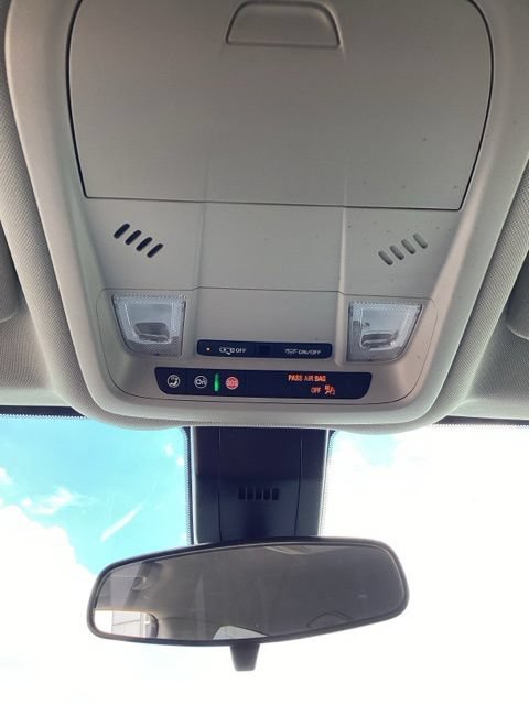 Used 2024 Chevrolet Equinox LT AWD/4WD image 16