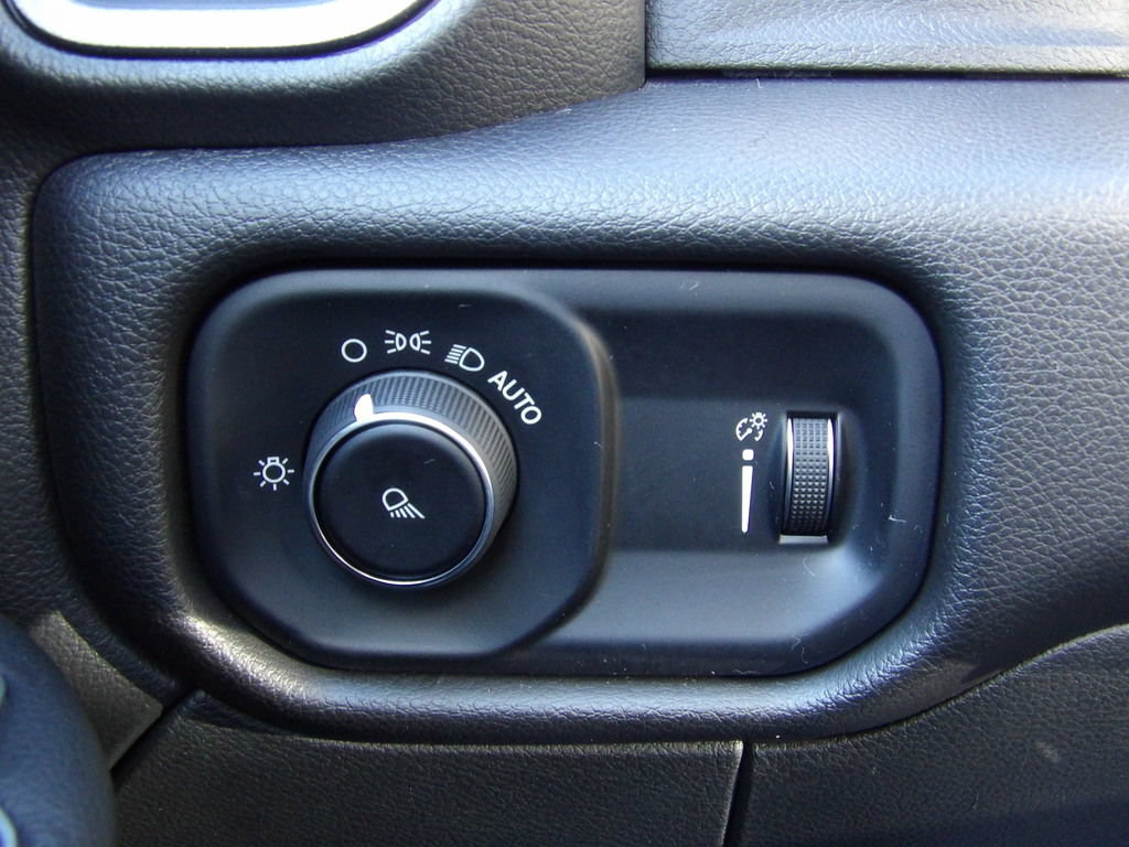 Used 2024 RAM 2500 Tradesman w/ Protection Group AWD/4WD image 19