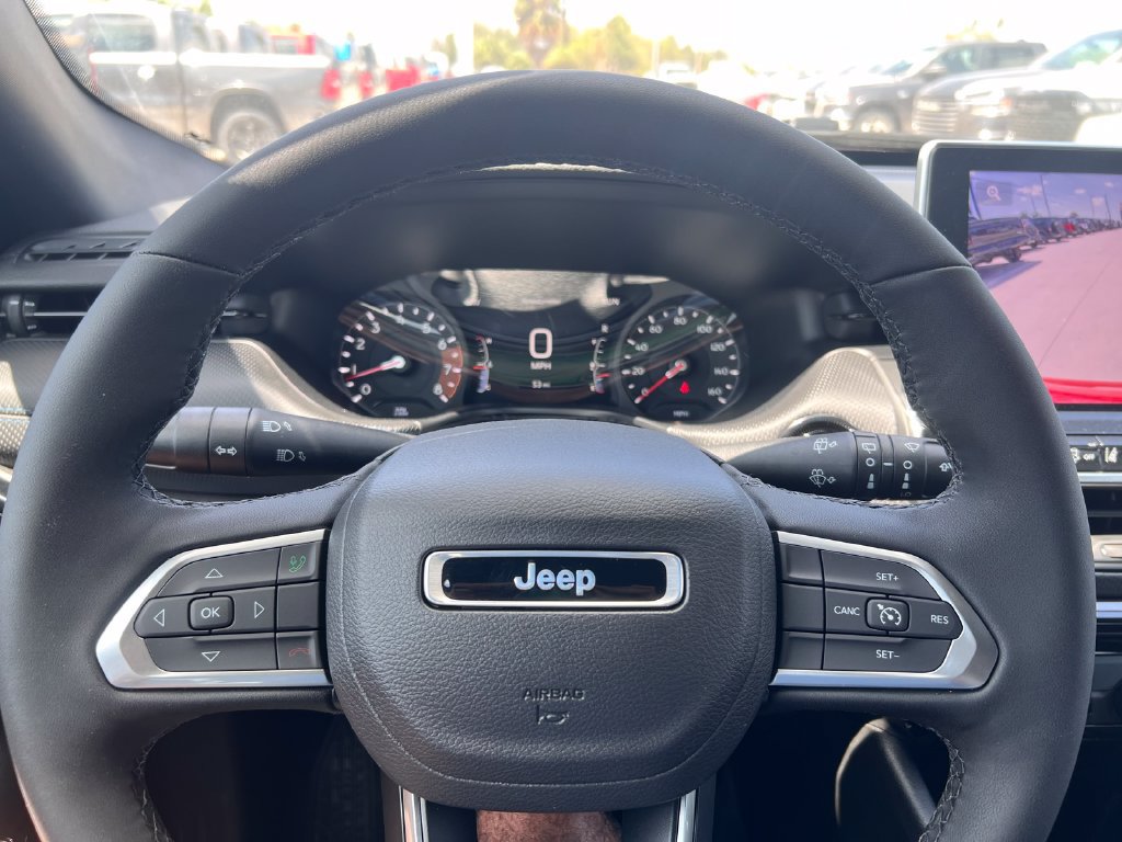 New 2026 Jeep Compass Latitude AWD/4WD image 16