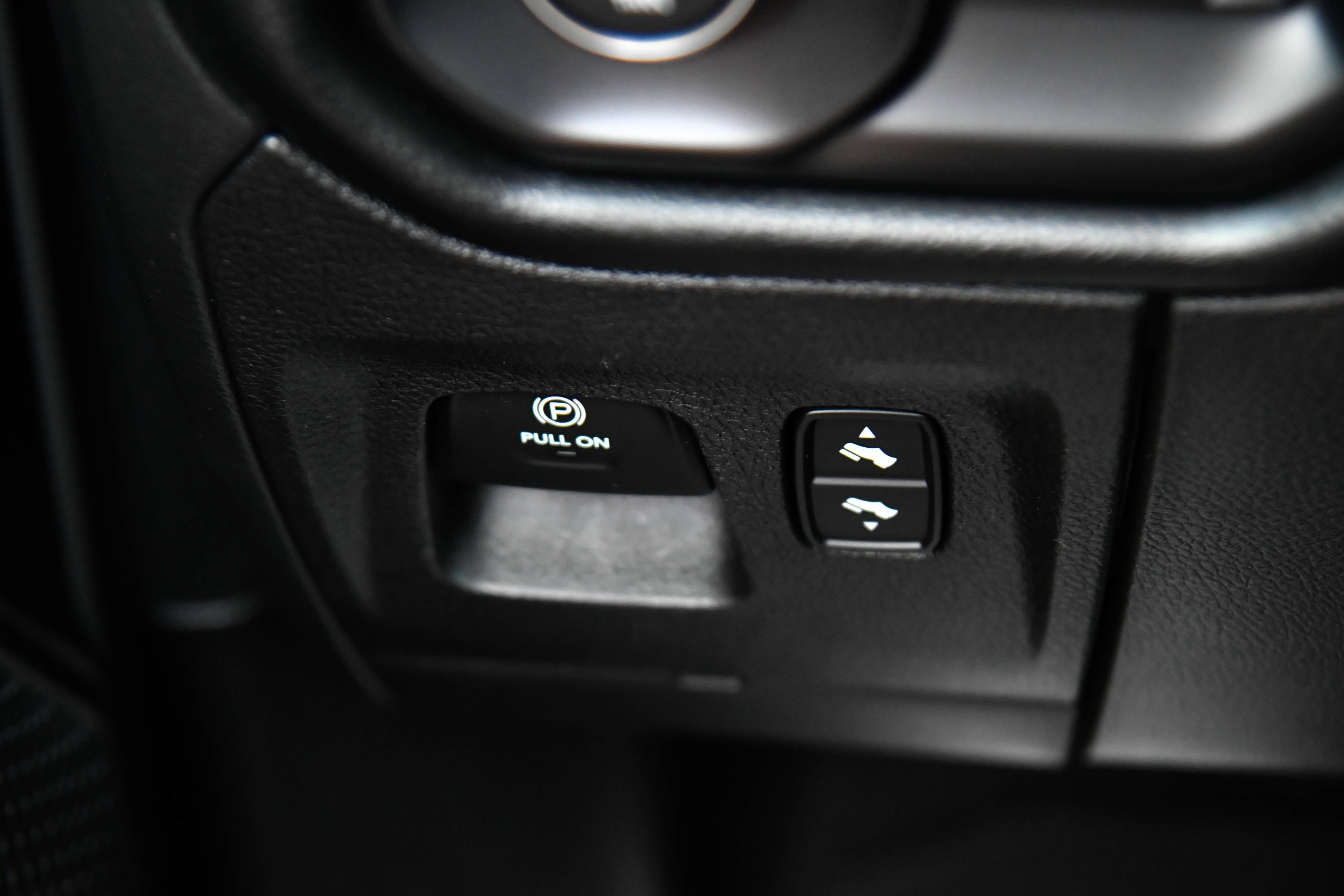 Used 2022 RAM 1500 Big Horn AWD/4WD image 36