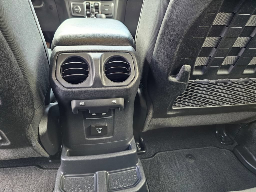 Used 2021 Jeep Wrangler Unlimited Rubicon 4xe w/ Safety Group AWD/4WD image 16
