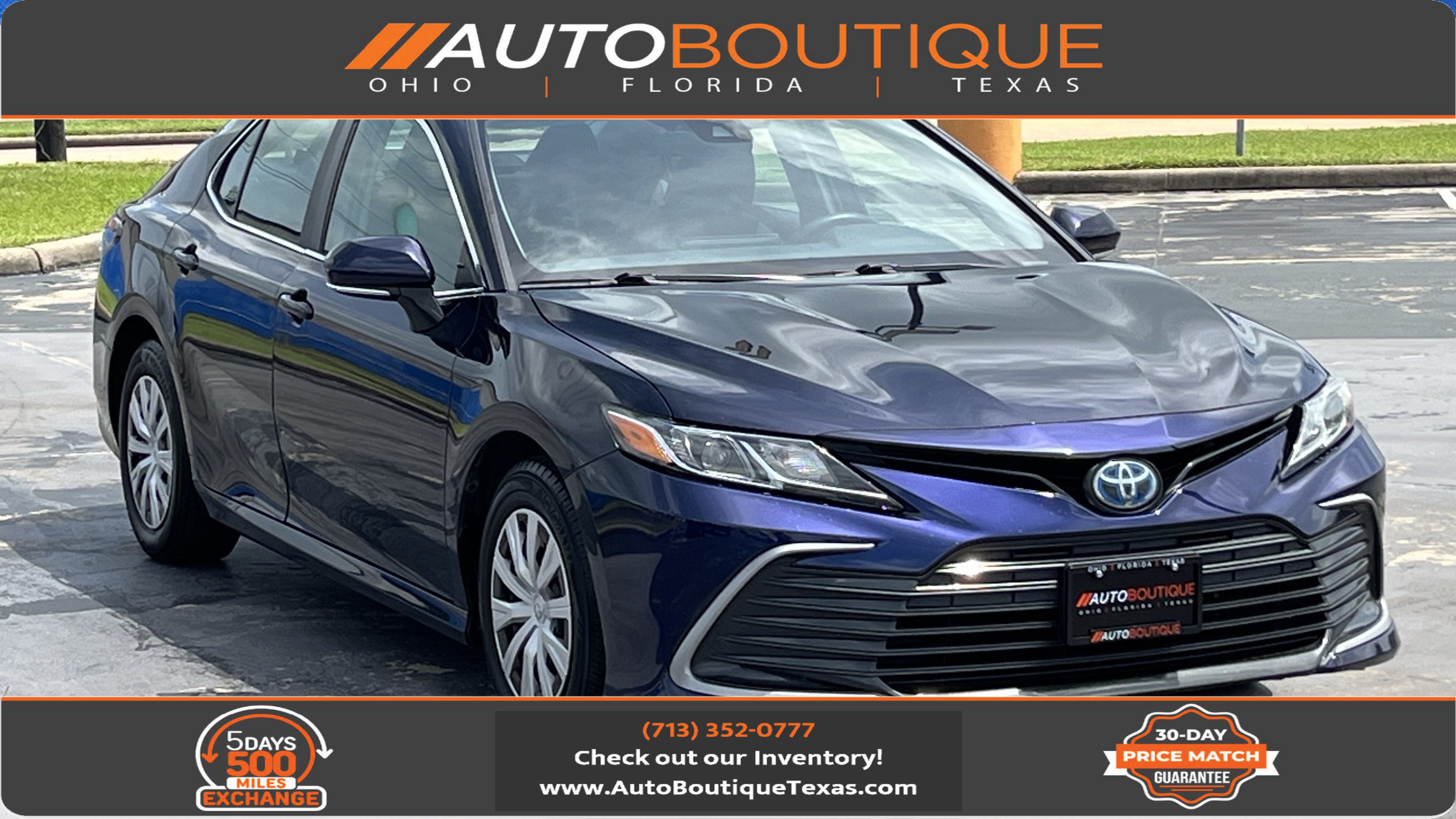 Used 2022 Toyota Camry LE FWD image 1