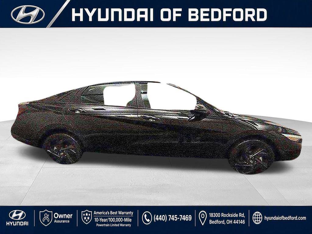 New 2026 Hyundai Elantra Sport FWD image 4