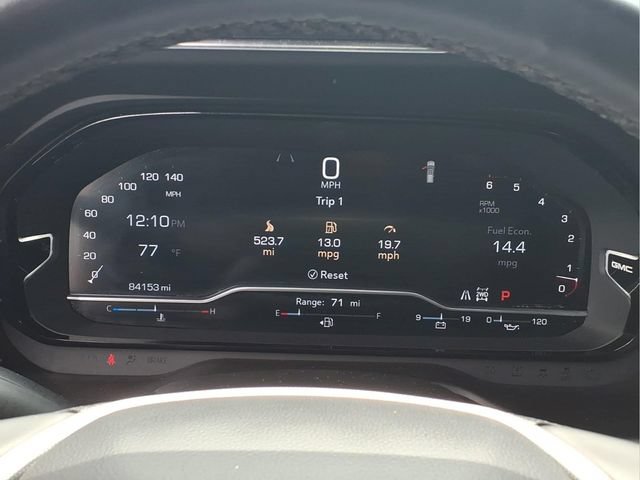 Used 2023 GMC Yukon Denali AWD/4WD image 11