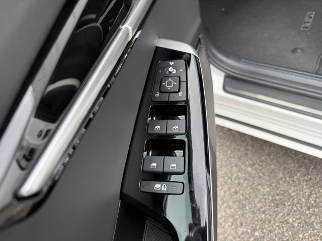 Used 2024 Kia EV6 GT-Line AWD/4WD image 59