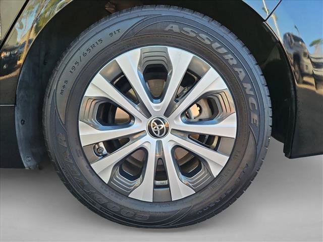 Used 2021 Toyota Prius Prime LE FWD image 23