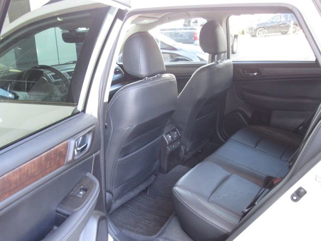 Used 2017 Subaru Outback 2.5i Limited image 15