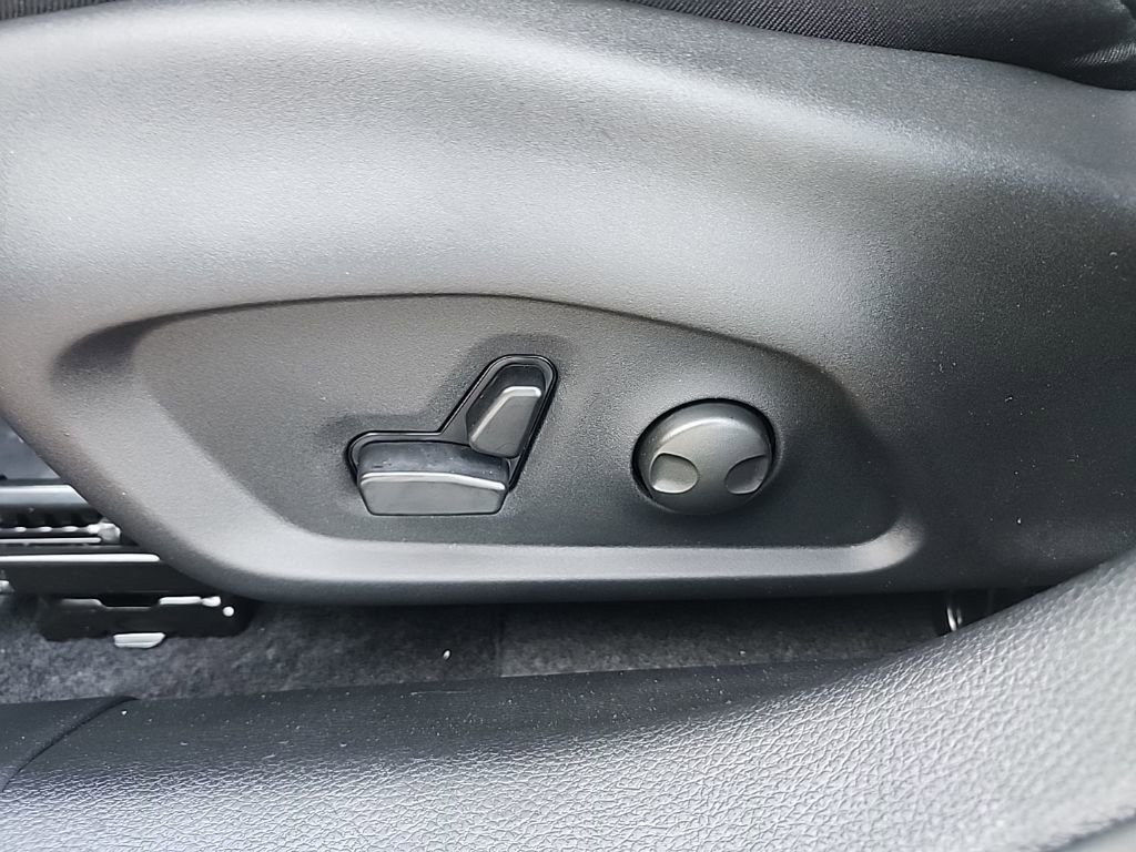 New 2026 Jeep Compass Limited image 23