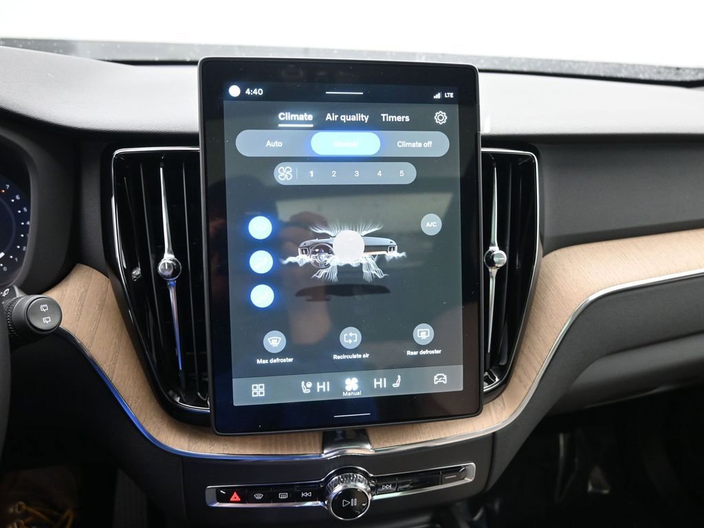 New 2026 Volvo XC60 B5 Plus w/ Protection Package Premier image 14