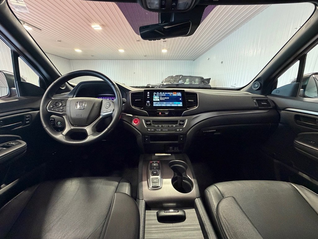 Used 2023 Honda Passport EX-L image 28