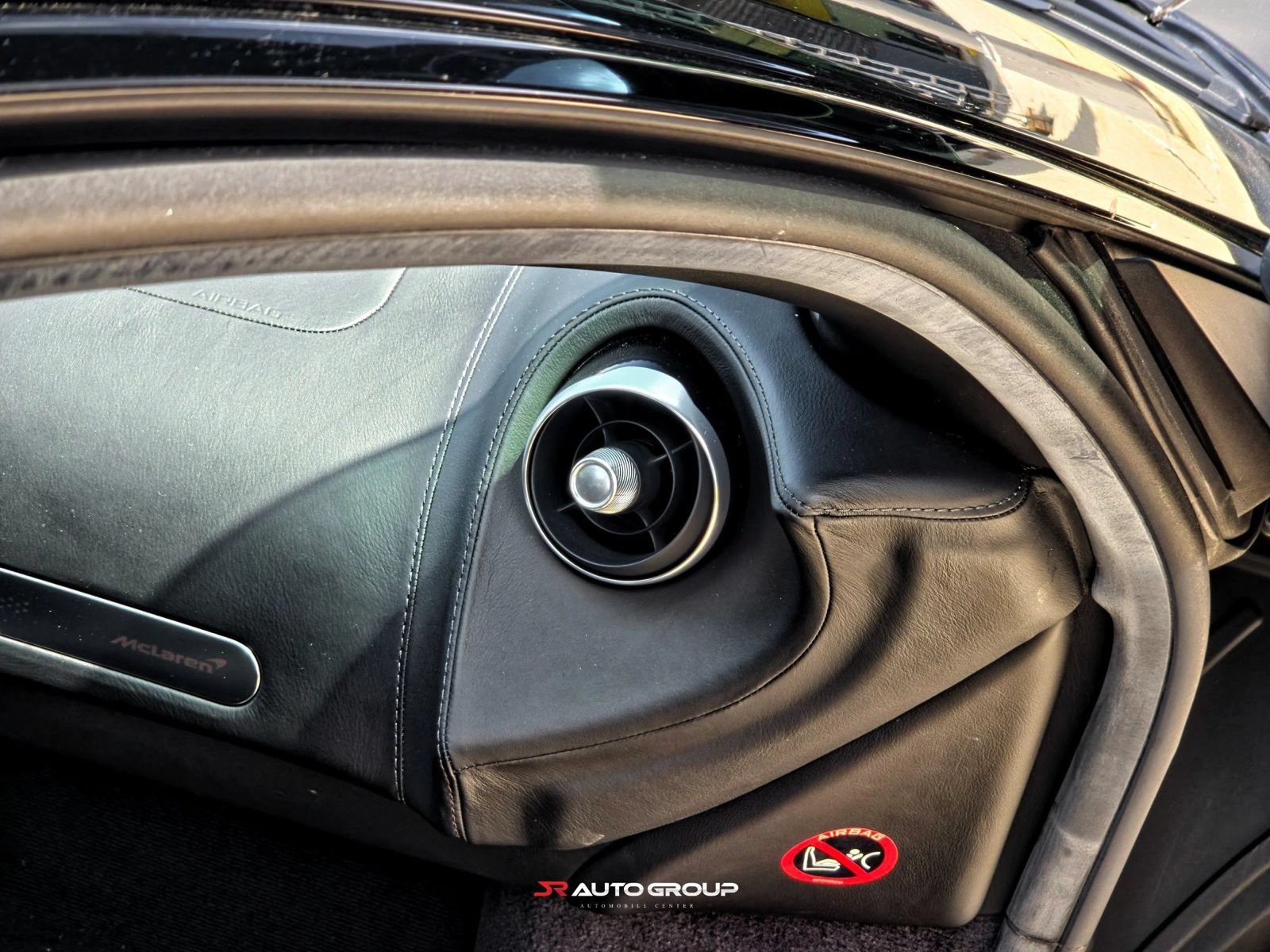 Used 2020 McLaren GT RWD image 55