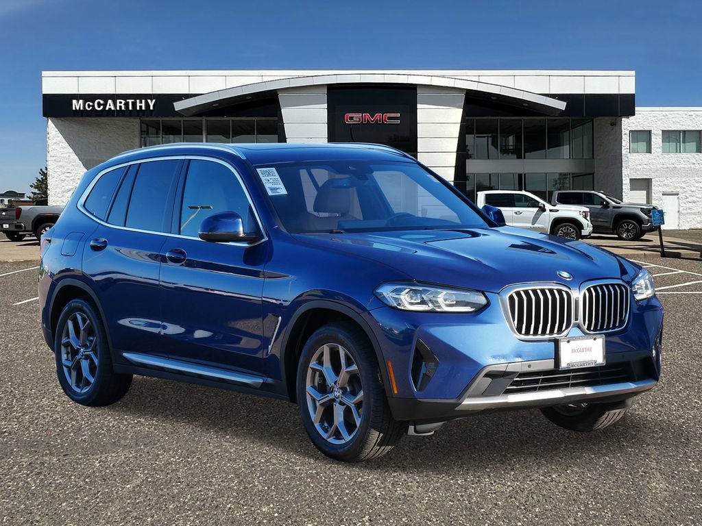 Used 2022 BMW X3 xDrive30i AWD/4WD image 1