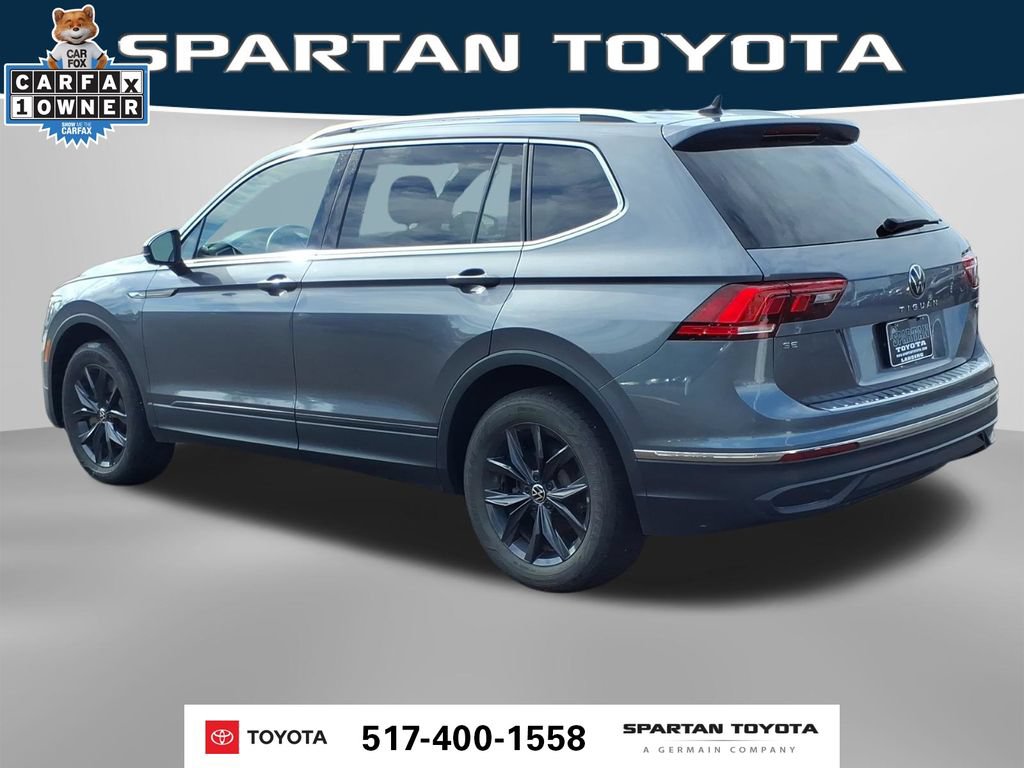 Used 2024 Volkswagen Tiguan SE AWD/4WD image 10