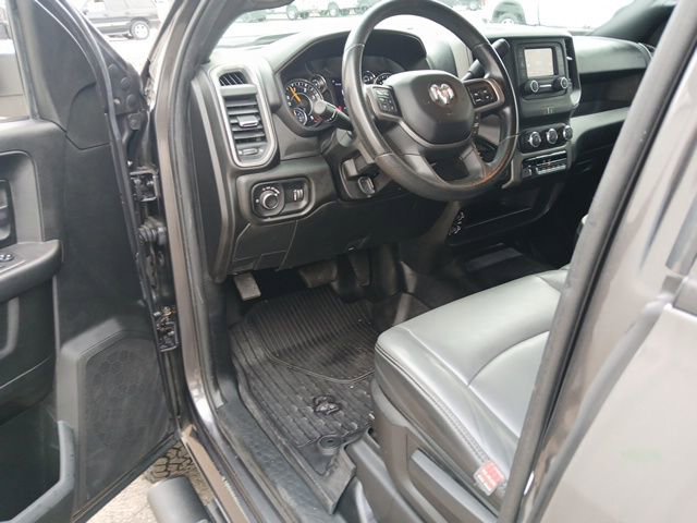 Used 2021 RAM 3500 Tradesman w/ Chrome Appearance Group image 47