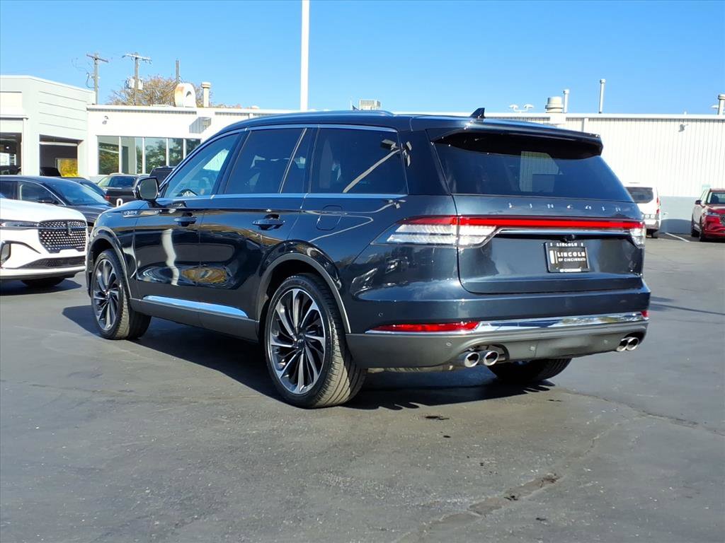 Certified 2023 Lincoln Aviator Reserve w/ Equipment Group 201A image 9
