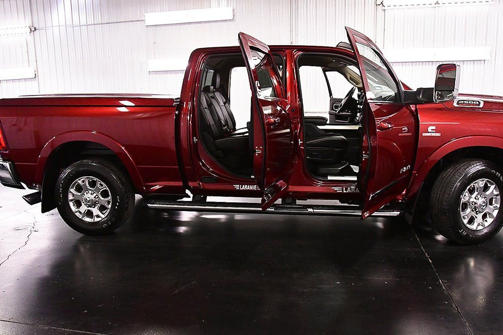 Used 2020 RAM 2500 Laramie image 33