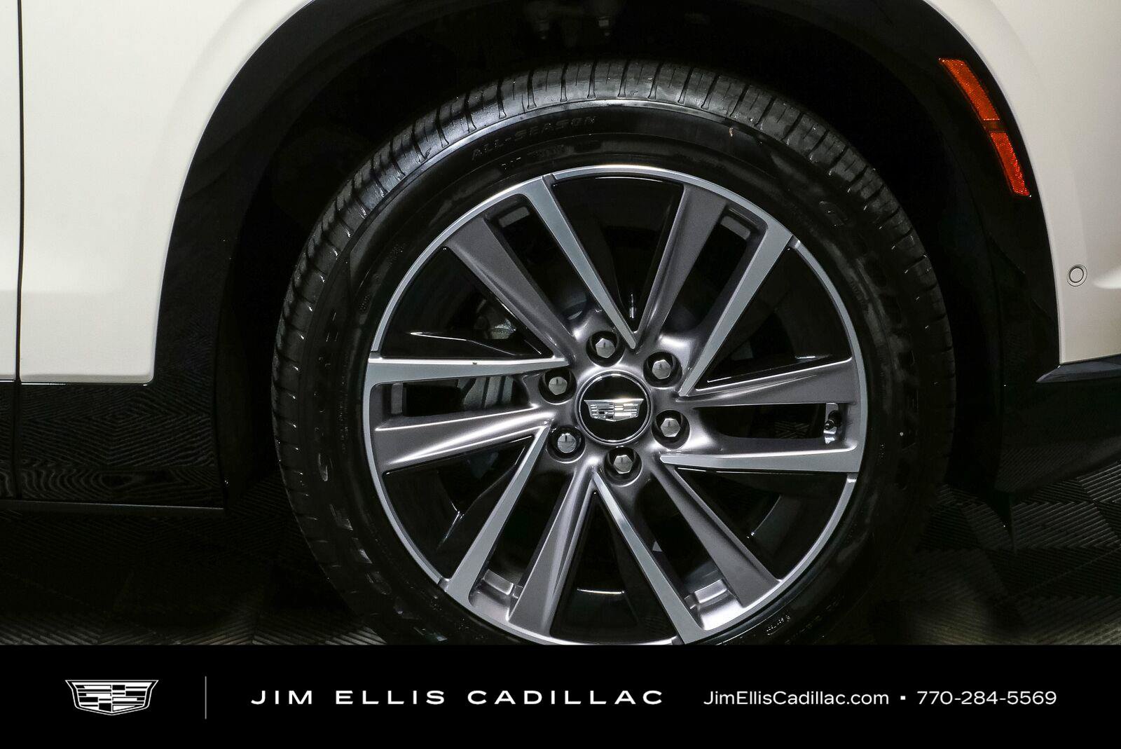 New 2027 Cadillac Vistiq Luxury AWD/4WD image 39