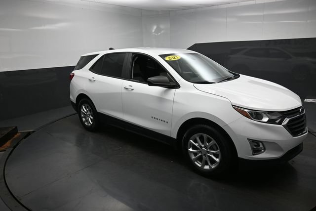 Used 2021 Chevrolet Equinox LS w/ LS Convenience Package FWD image 30