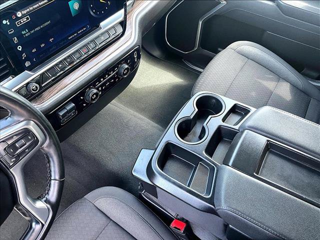 Used 2025 Chevrolet Silverado 1500 LT RWD image 15