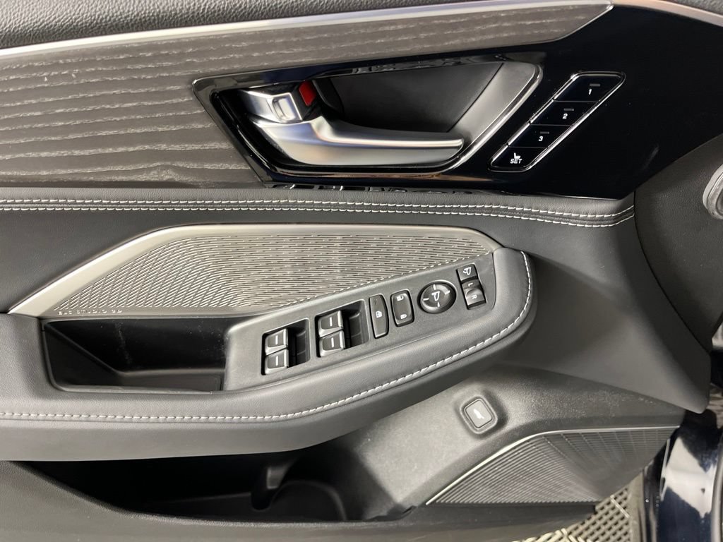Used 2023 Acura MDX SH-AWD w/ Advance Package image 28