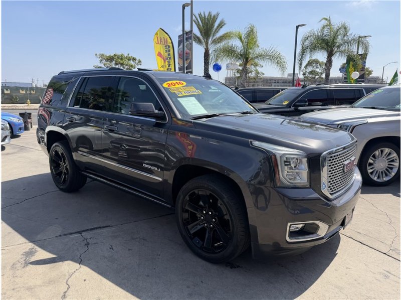 Used 2016 GMC Yukon Denali w/ Open Road Package AWD/4WD image 7