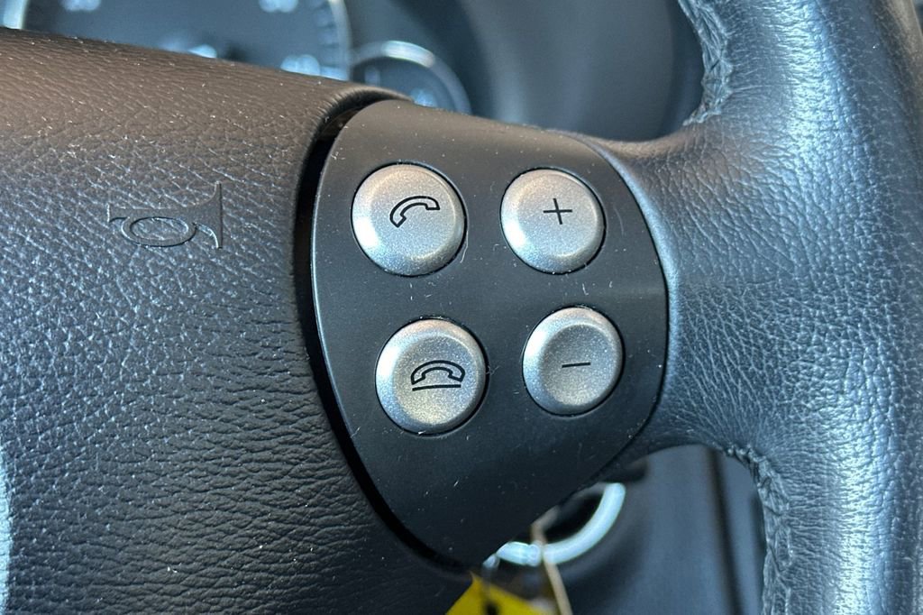 Used 2006 Mercedes-Benz C 230 Sedan image 24