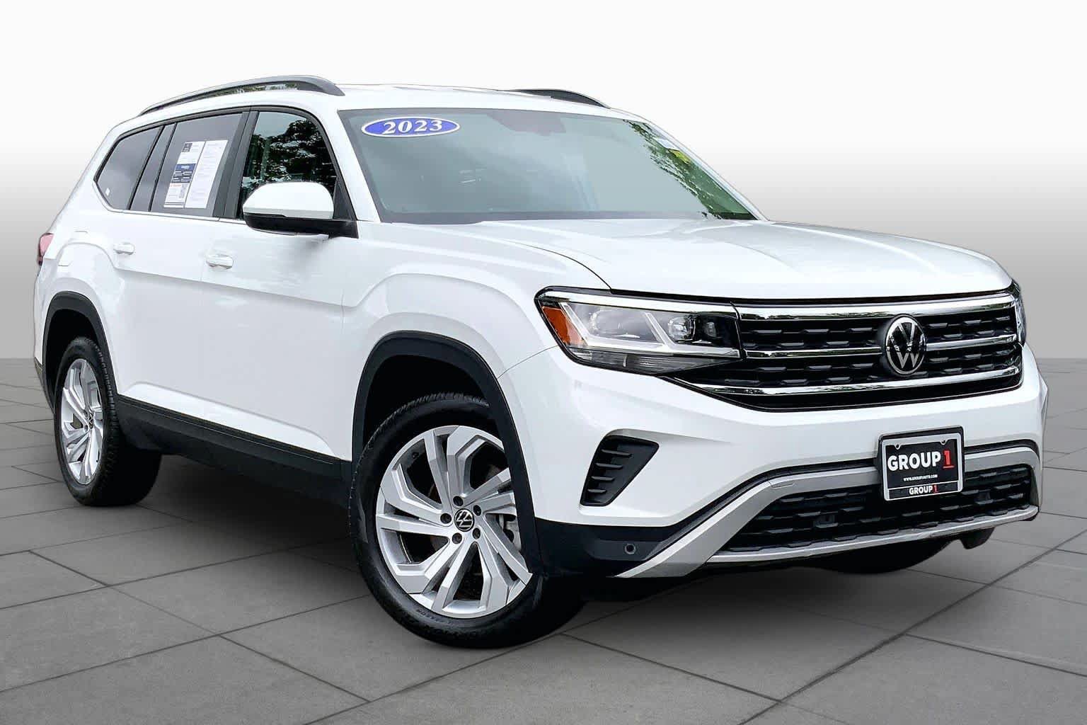 Used 2023 Volkswagen Atlas SE AWD/4WD image 3