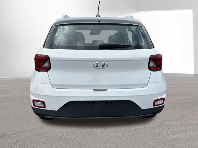 Used 2025 Hyundai Venue SEL image 15