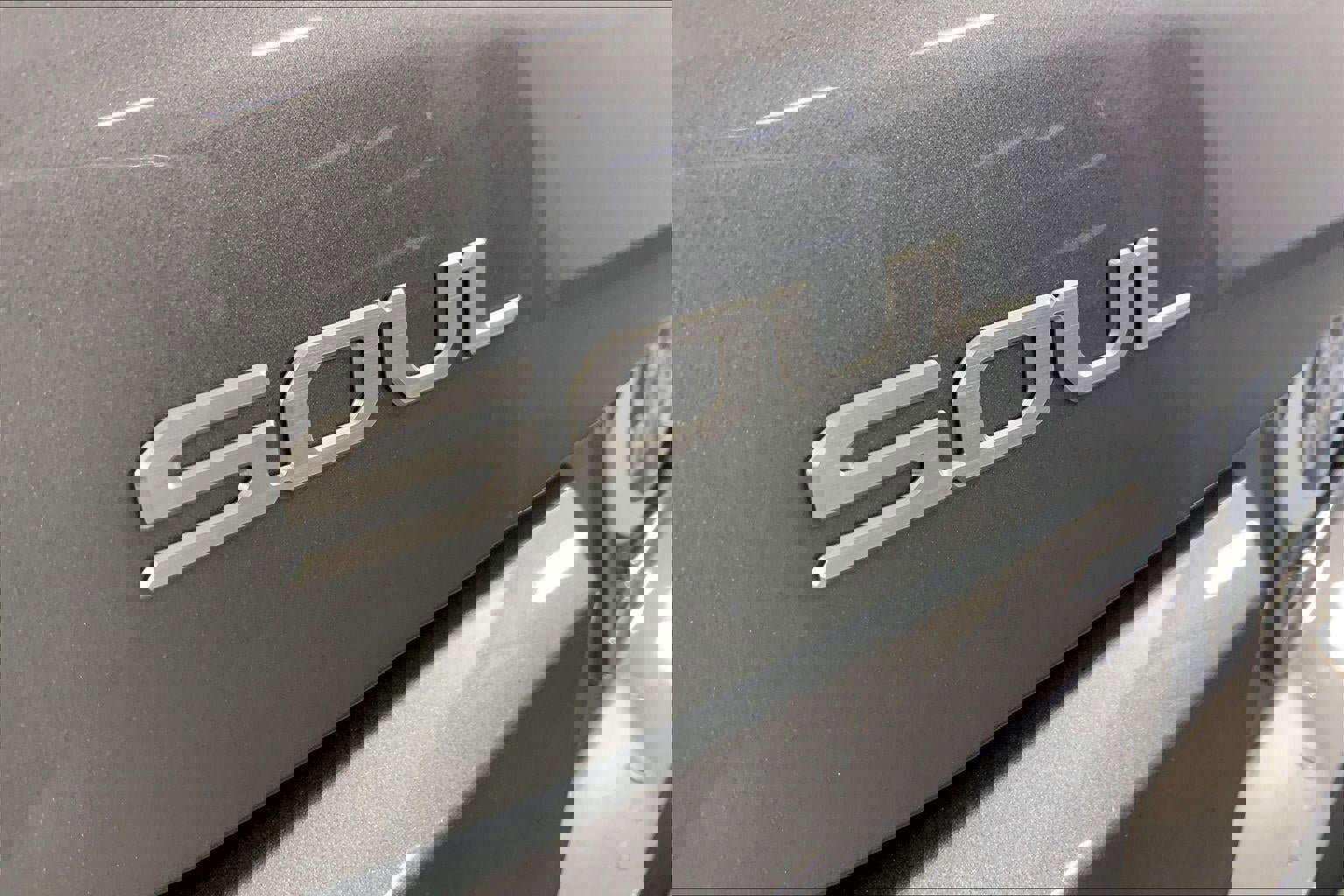 Used 2025 Kia Soul LX image 8