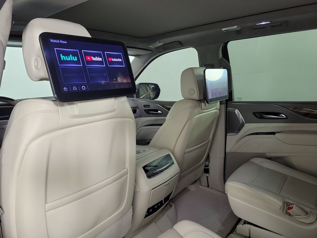 Certified 2022 Cadillac Escalade Premium Luxury Platinum image 13