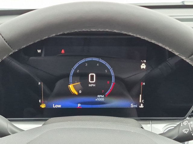 New 2026 Chevrolet Trax LT w/ Sunroof Package FWD image 11