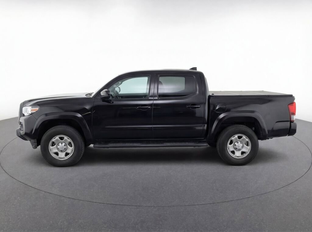 Used 2022 Toyota Tacoma SR w/ SR Convenience Package RWD image 38