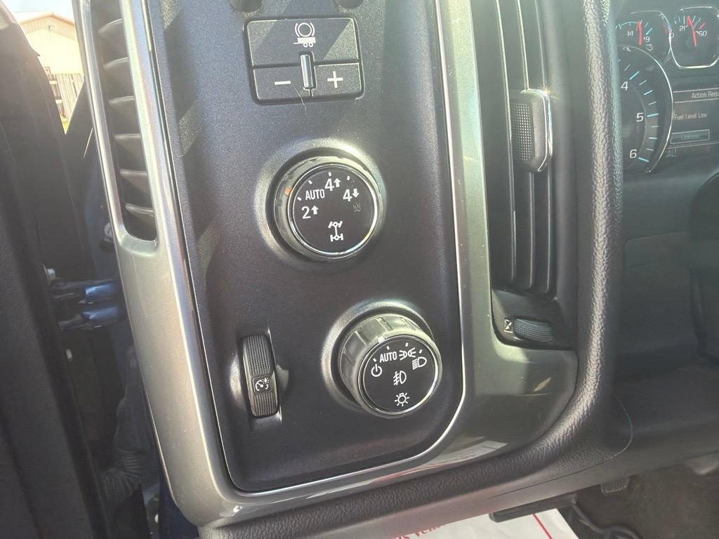 Used 2015 Chevrolet Silverado 1500 LT w/ All Star Edition AWD/4WD image 13