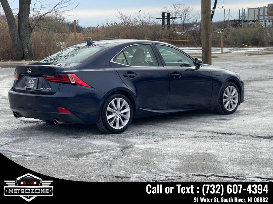 Used 2015 Lexus IS 250 AWD image 10