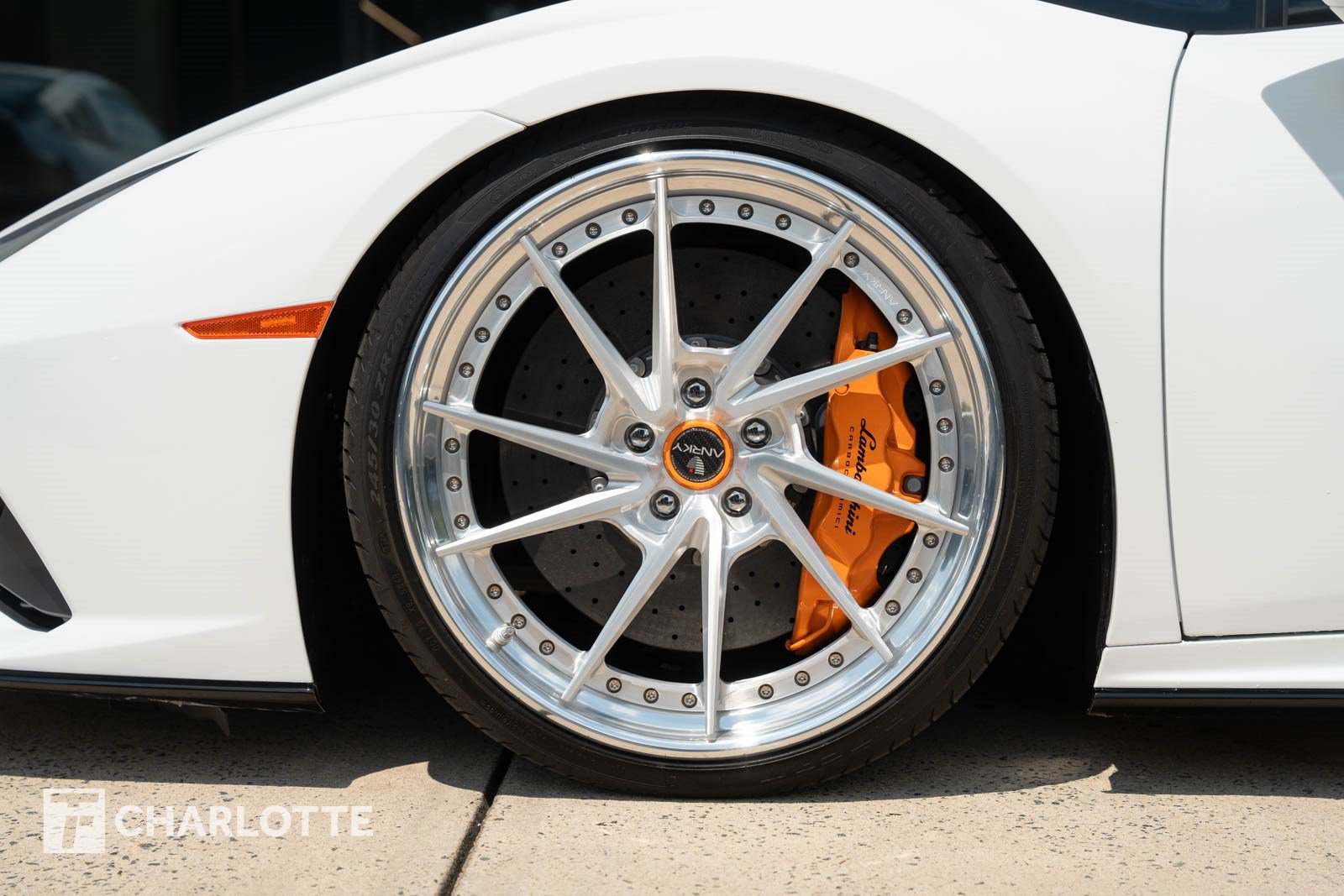 Used 2024 Lamborghini Huracan EVO AWD/4WD image 10