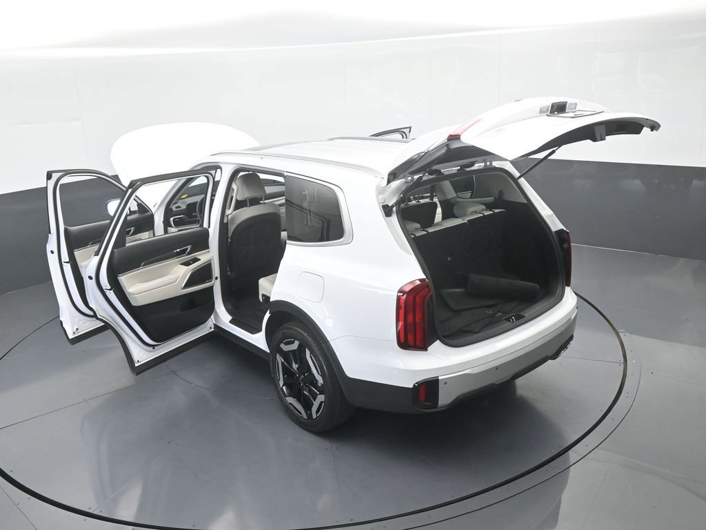 Used 2024 Kia Telluride S w/ S Sunroof Package image 66