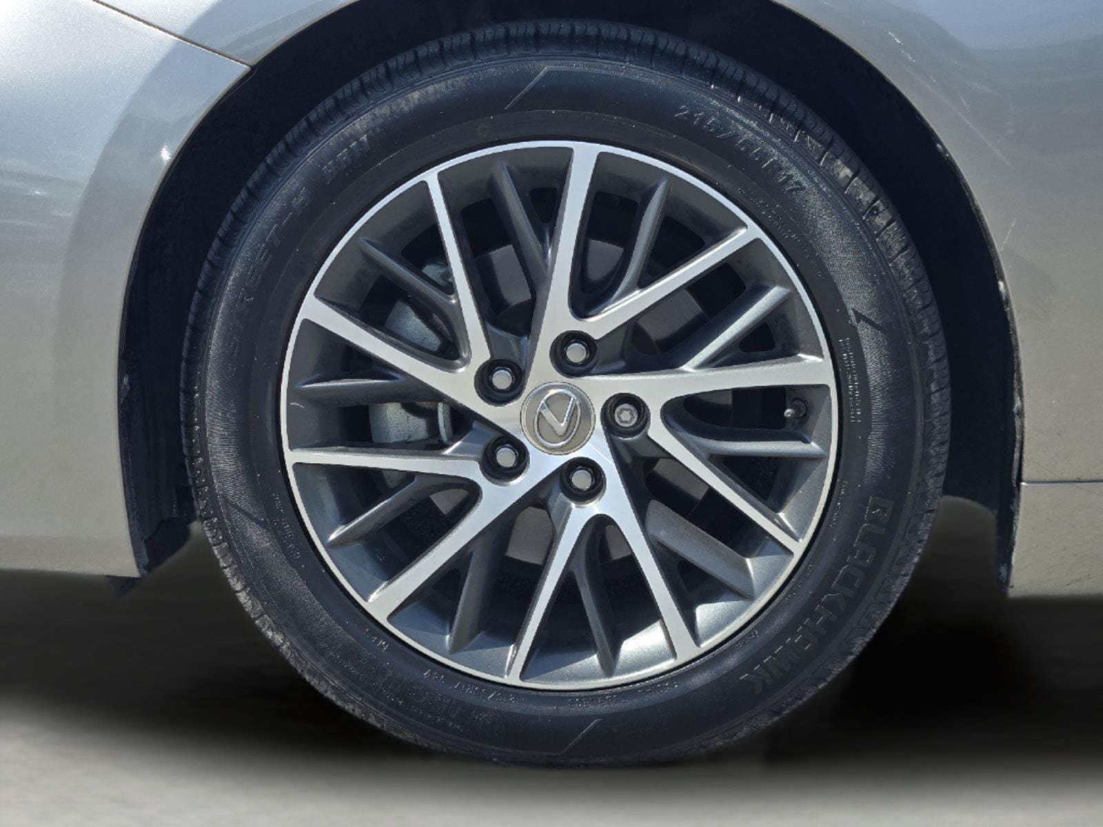 Used 2018 Lexus ES 350 w/ Luxury Package w/Wood Trim FWD image 10