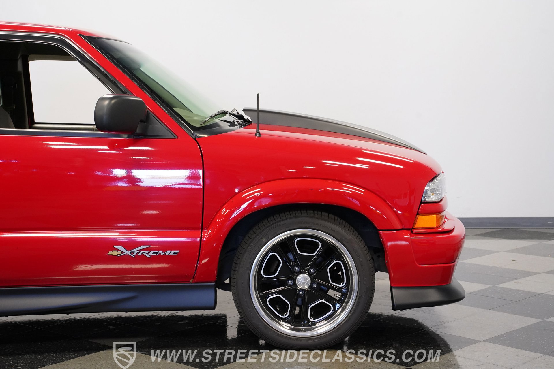 Used 2000 Chevrolet S10 Pickup Xtreme w/ Preferred Equipment Group RWD image 31