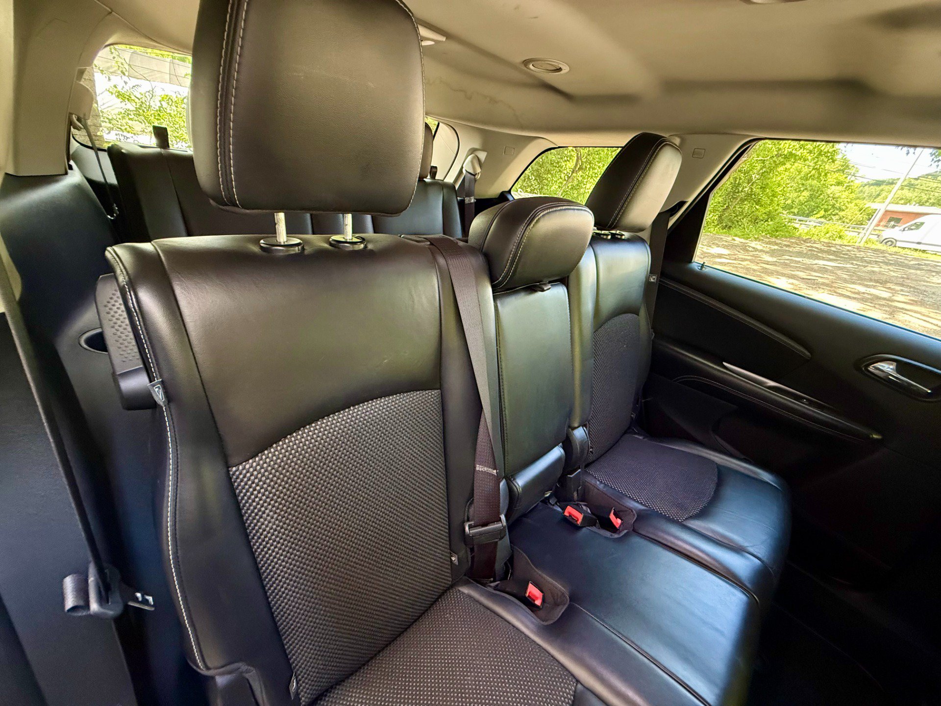 Used 2016 Dodge Journey Crossroad w/ Popular Equipment Group FWD image 33