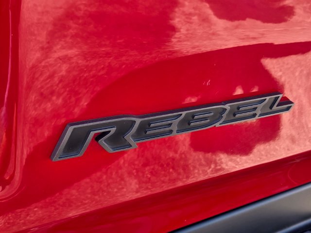Used 2020 RAM 1500 Rebel w/ Rebel Level 1 Equipment Group AWD/4WD image 14