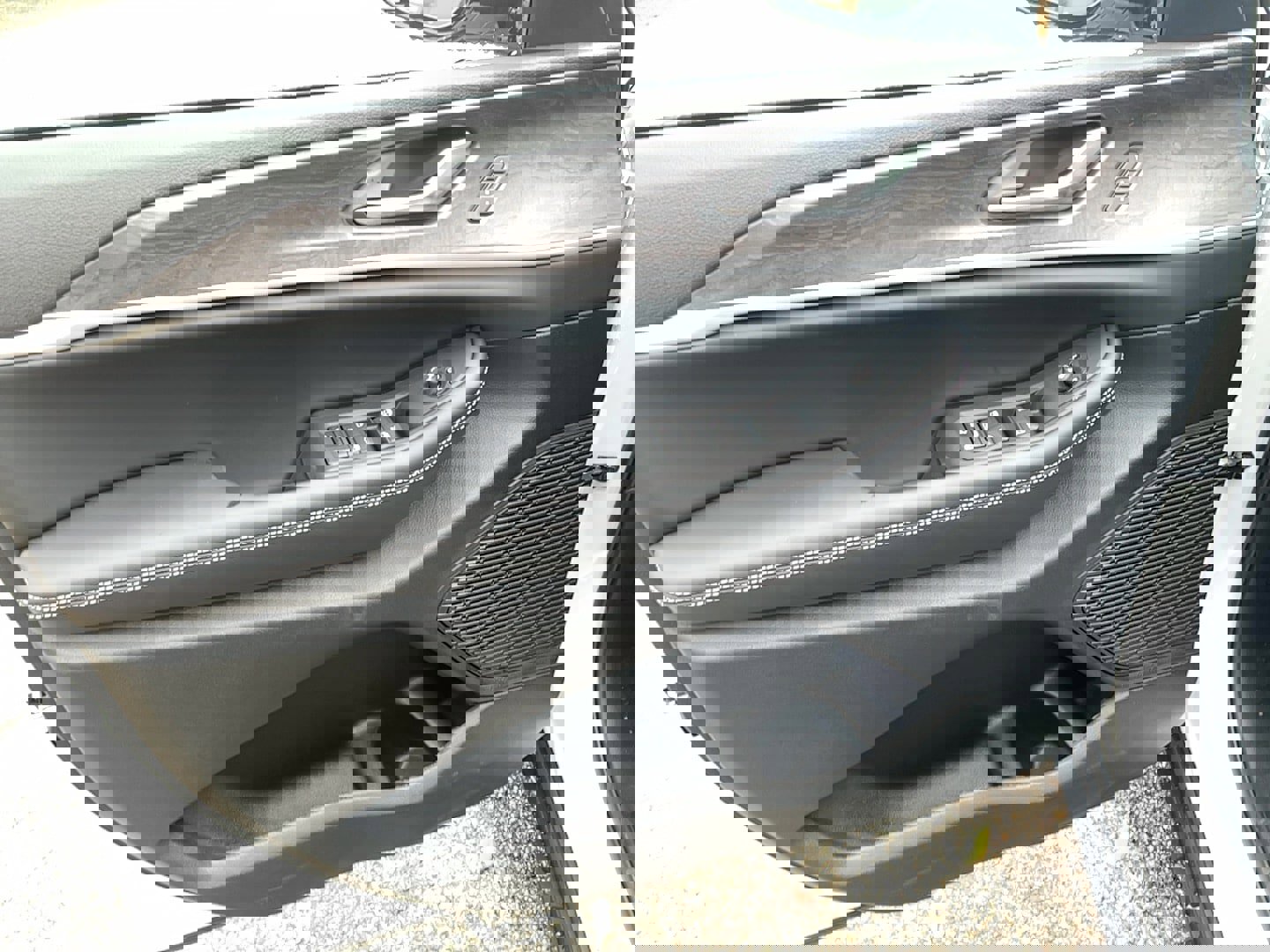 New 2025 Jeep Grand Cherokee Limited image 12