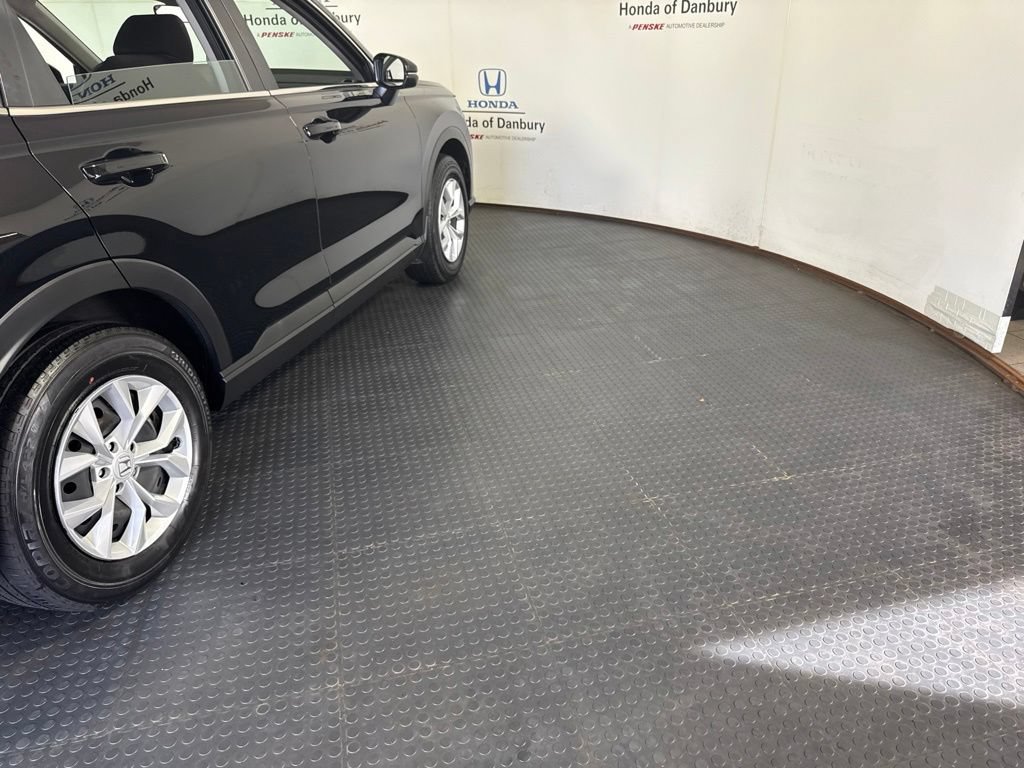 Used 2024 Honda CR-V LX image 4