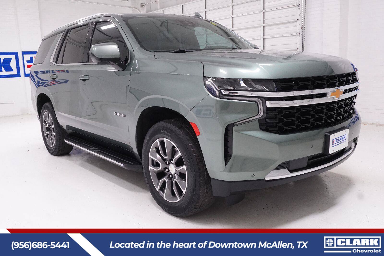 Used 2023 Chevrolet Tahoe LS RWD image 3