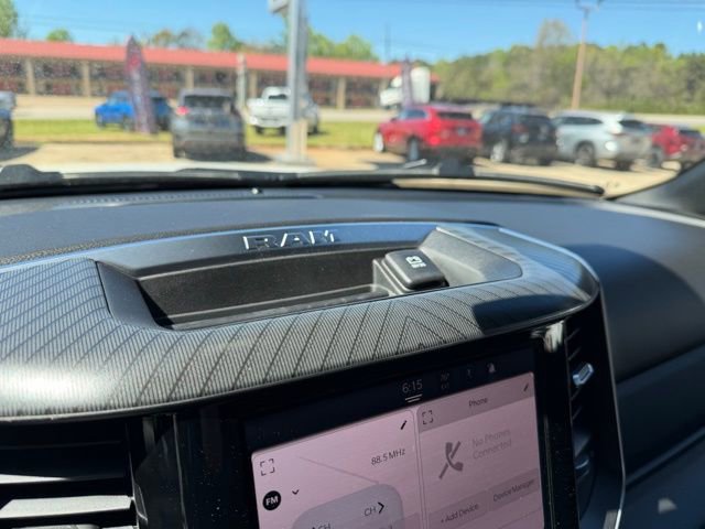 New 2026 RAM 1500 4x4 Crew Cab image 31