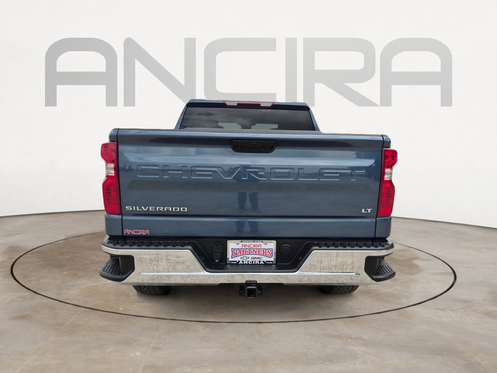 Used 2024 Chevrolet Silverado 1500 LT image 9