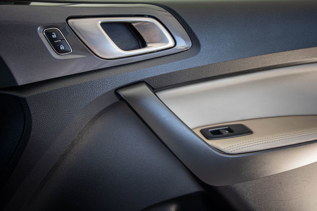 Used 2020 Ford Ranger Lariat w/ Equipment Group 501A Mid image 20