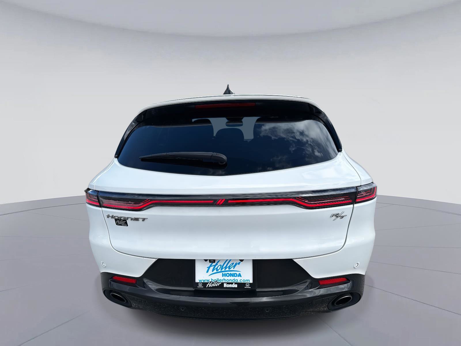 Used 2024 Dodge Hornet R/T image 5